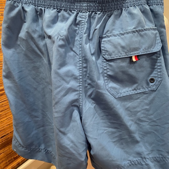TOMYY HILFIGER SWIM TRUNKS - Picture 3 of 9
